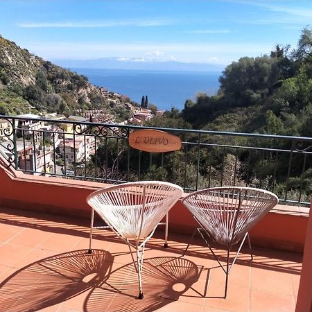 Villa Vittorio - Splendid Panoramic Sea View Terrace Таормина Екстериор снимка